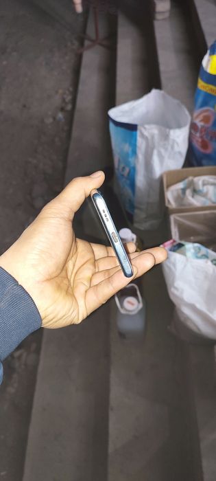 Redmi  Note 10 pro sotiladi xolati idyal aybi yõq