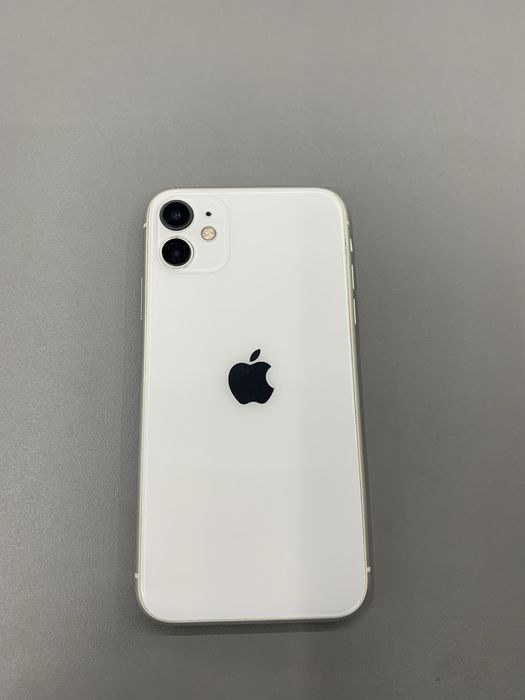 iphone 11  сотилади