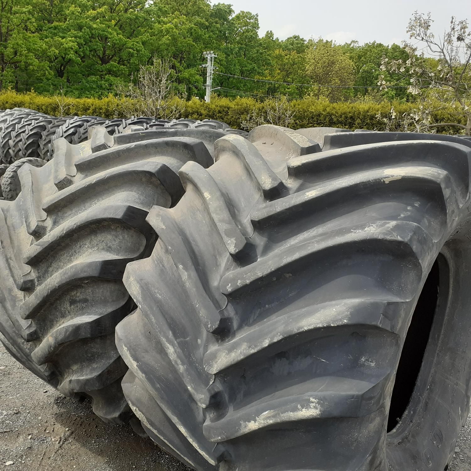 Cauciucuri 73x44.00-32 Goodyear Anvelope Tractor Second Hand