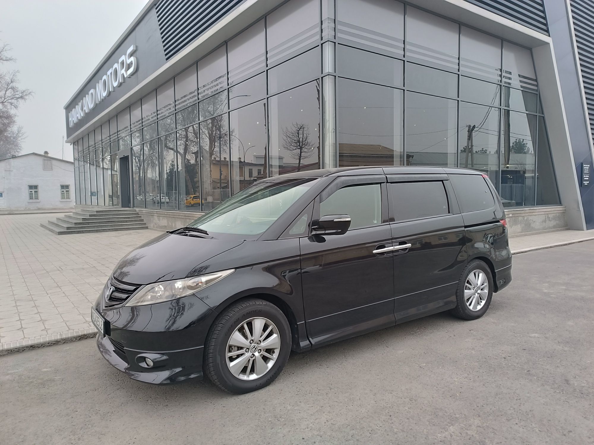 Honda Eliysion 425