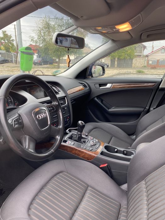 Vand audi a4 b8 170CP