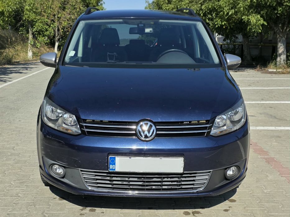 VOLKSWAGEN Touran/DSG/2012/Euro5/Diesel/DVD/Navi mare
