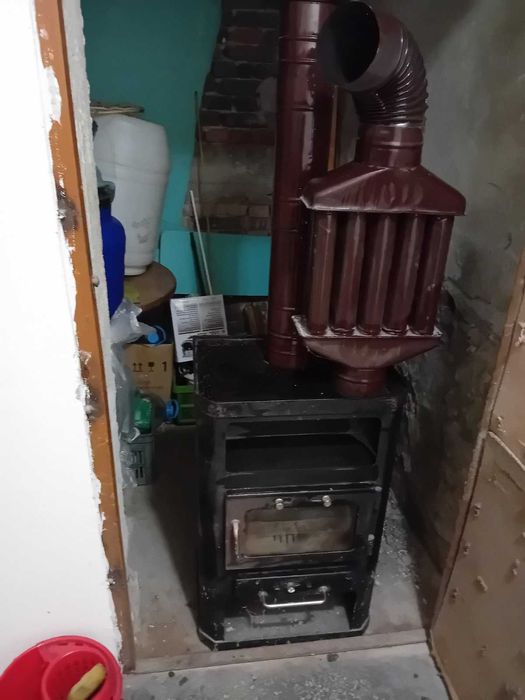 печка на дърва тип камина