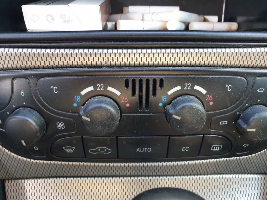 Mercedes C180 Sport Coupé 2.0 бензин / газ | 129 к.с. | 2002 г.