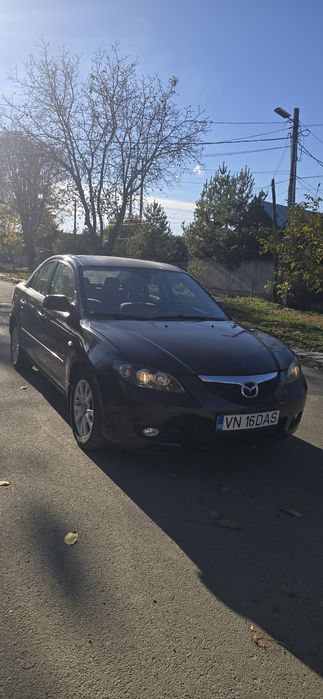 Vând Mazda 3 an 2008