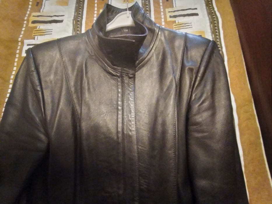 Дамско кожено манто