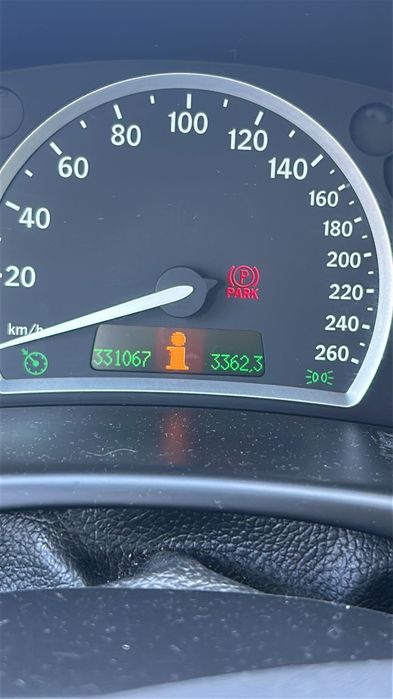 De vinzare saab 9.3 din2006.euro 4,diesel  1.9ttid,120 cp.