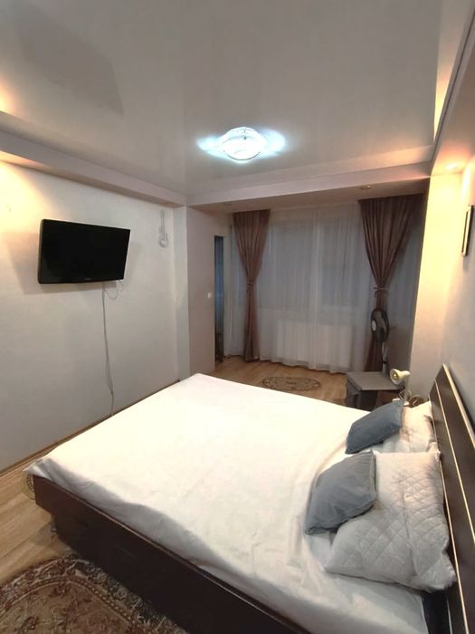 Inchiriez  apartament 2 camere micro 17