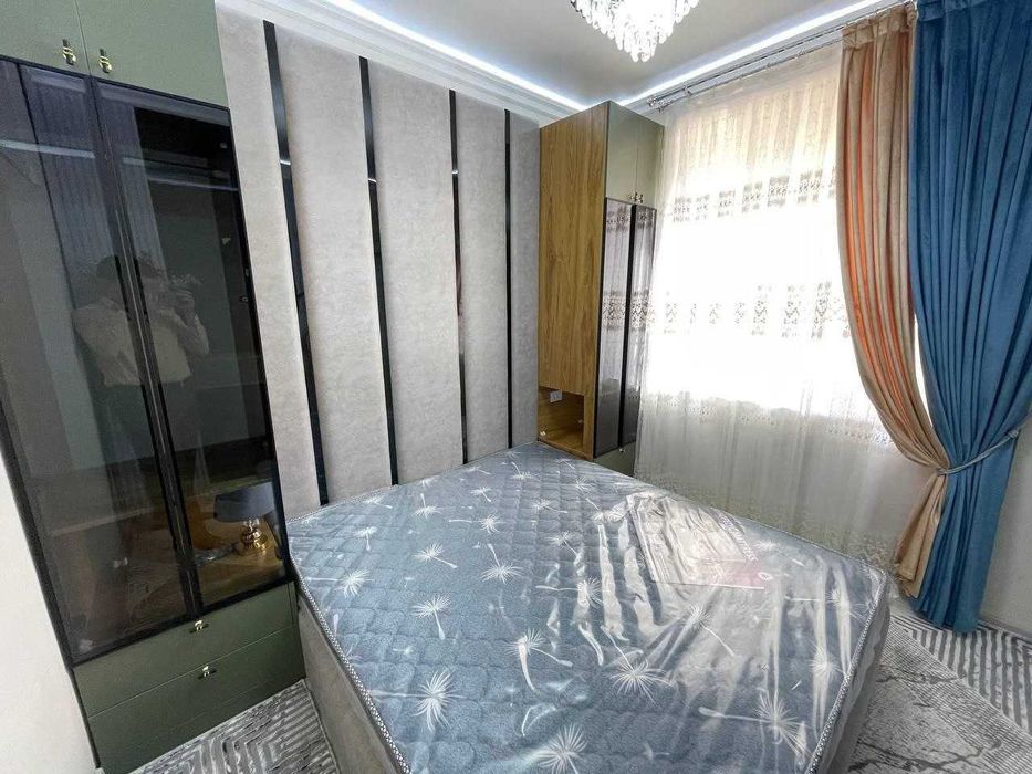 731 4хкомнатная квартира на продажу  на 0,5 этаже, ориентир: Геофизика