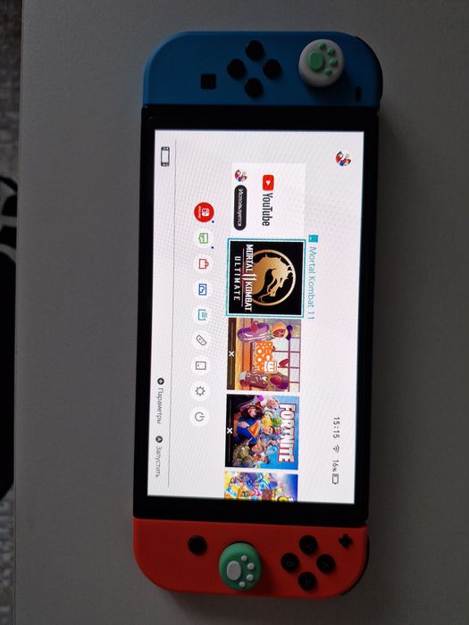 Нинтендо свитч почти новый