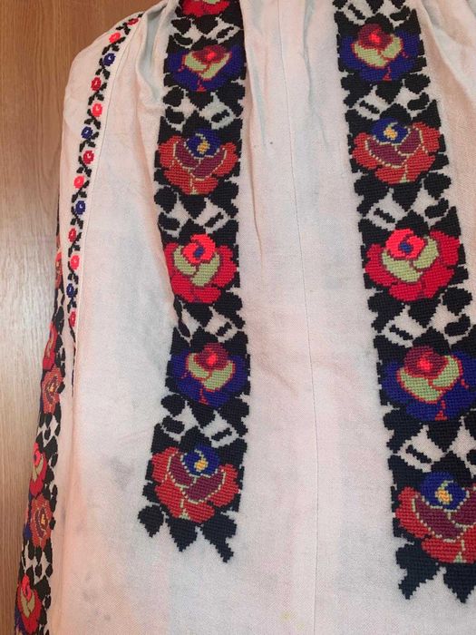 Ie vintage traditionala bumbac manual alb/negru/rosu/mov M/L
