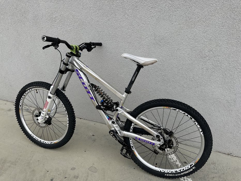 Bicicleta Scott voltage FR downhill , enduro stare excepțională