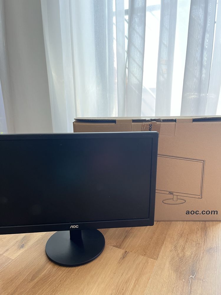 AOC E2070SWN Монитор 19.5