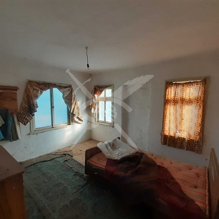 Продава се Къща в с. Огнен, Област Бургас - 1550 кв.м за 10 €/кв.м - Снимка #4