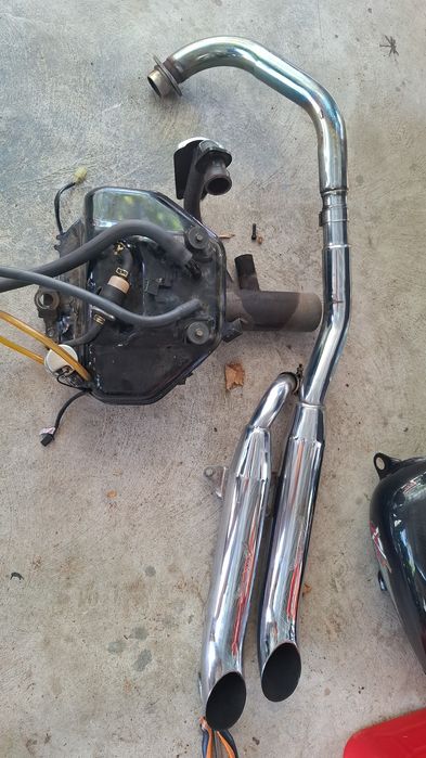 Yamaha virago si Kawasaki