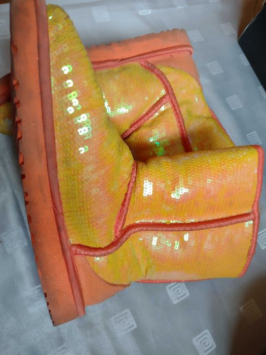 Дамски ботуши Ugg