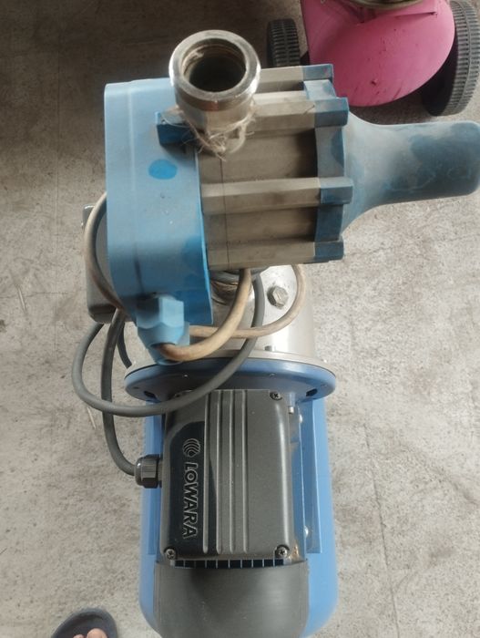 Продам насосы б/у .