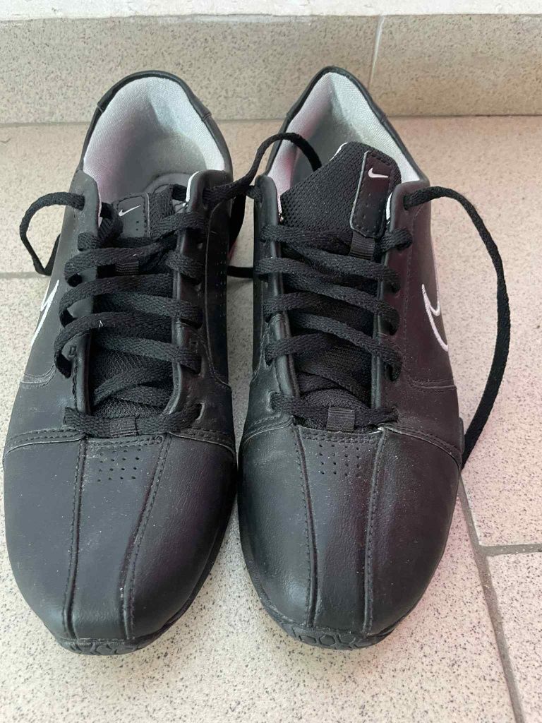 Nike  40   номер