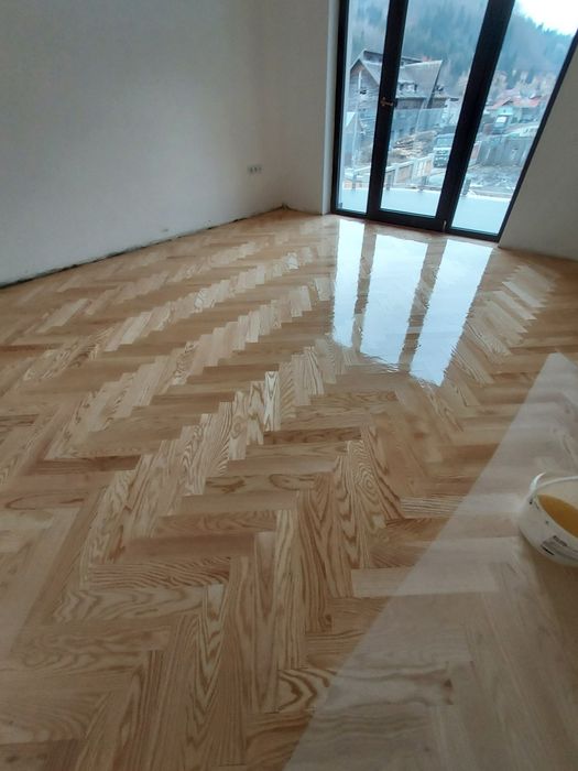 Parchetar profesionist