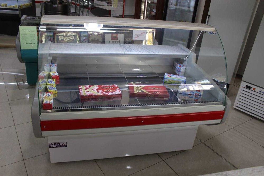 Vetrina xaladelnik sotiladi shashlik yoki kalbasa