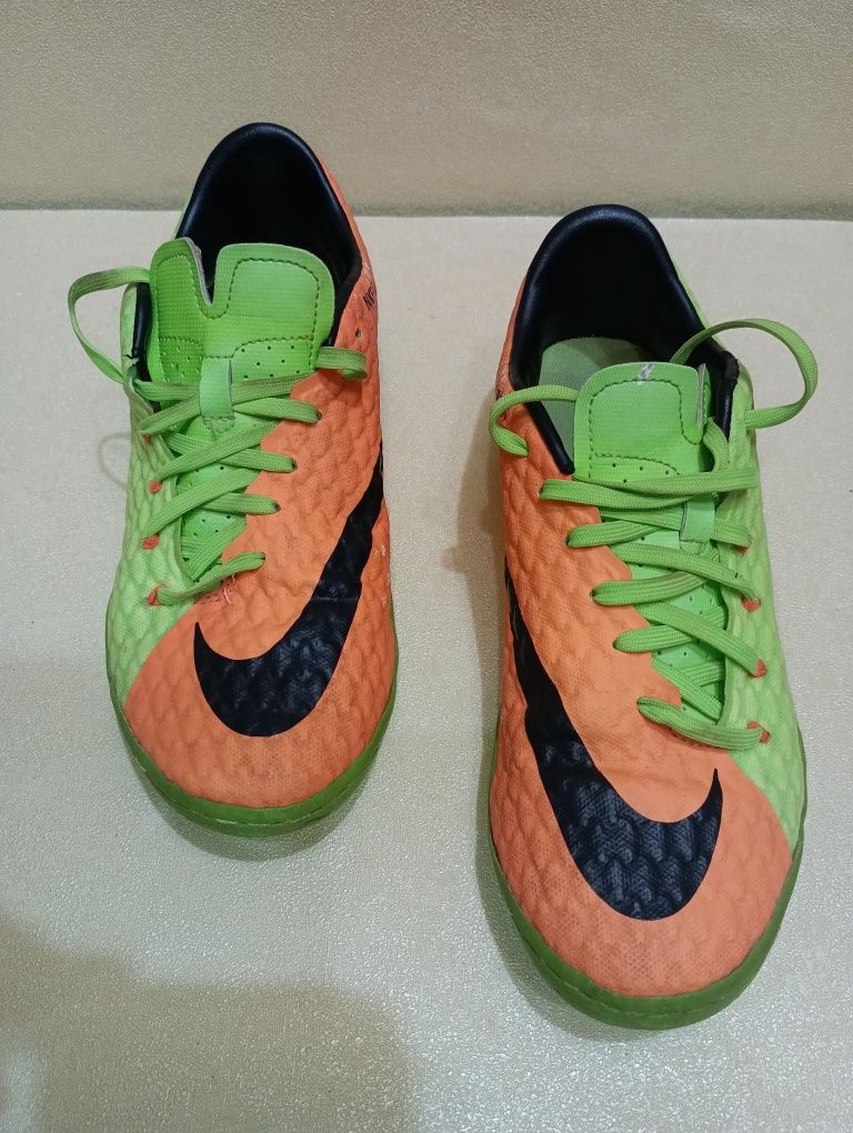 Nike HyperVenom N40,5- 22 лв