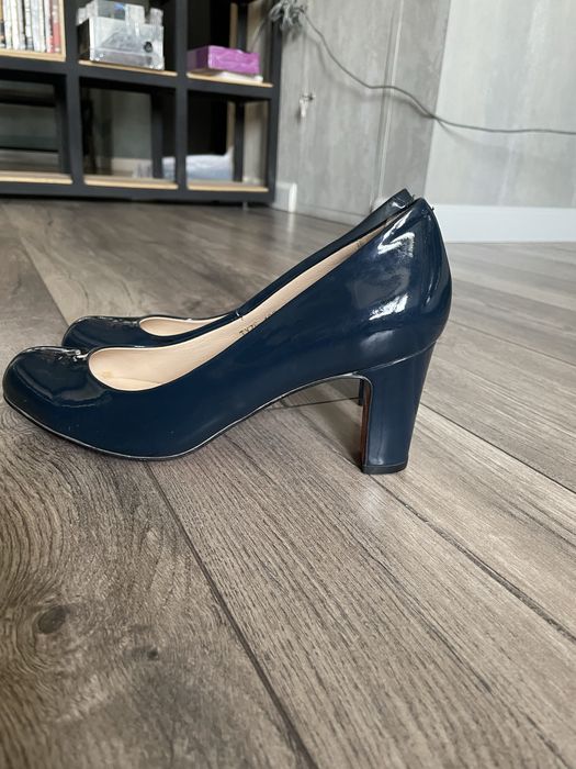 Туфли лакированные