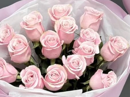 Продам розы свежие 25 штук