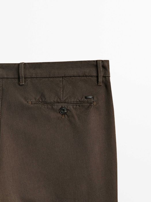 Massimo Dutti pantaloni chino barbati marimea 46 NOI cu etichetă