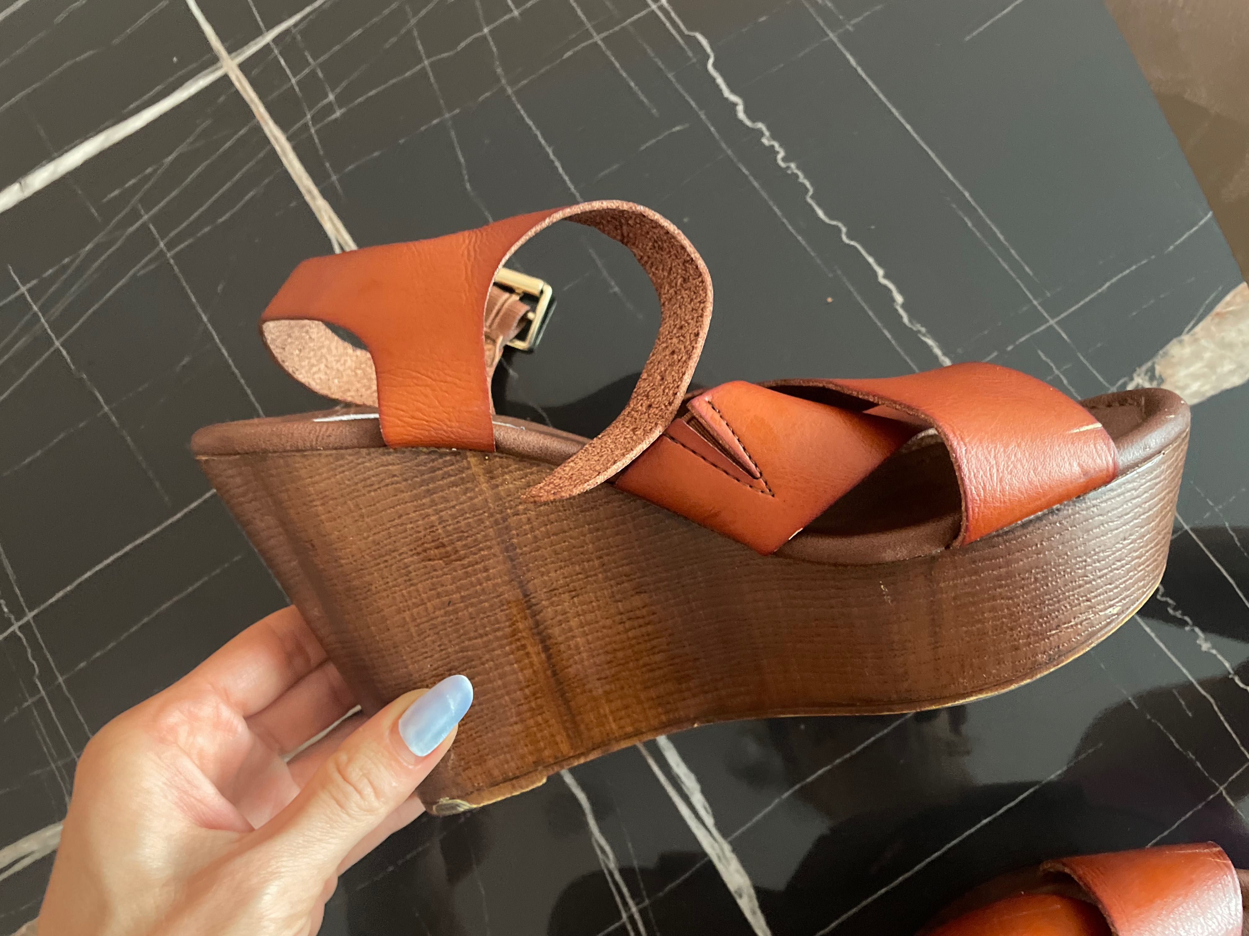 Steve Madden 37, сандали на платформа