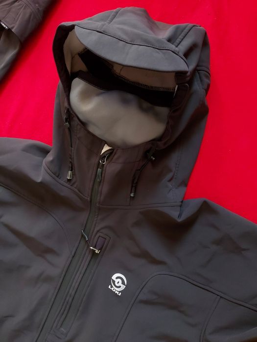 Loki Softshell XL54 , мъжко яке НОВО с ръкавици, катерене, трекинг