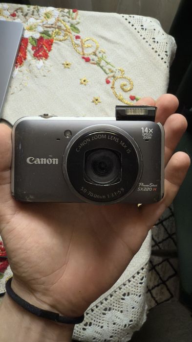 Vand Camera digitala Canon PowerShot SX220 HS
