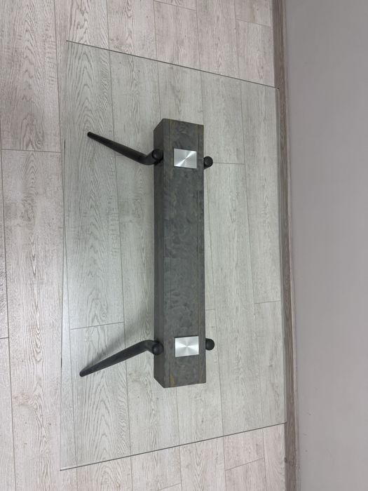 Холна стъклена маса