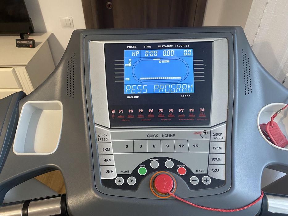 Vind banda de alergare cu inclinare  electrica de la 0 la 15 grade ,