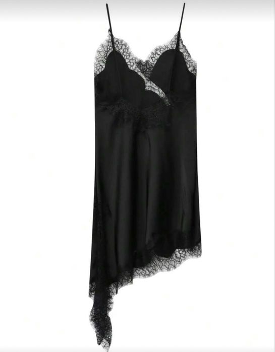 Рокля по модел на Зара