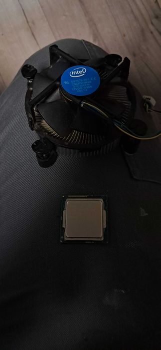 Kit de porcesor cu cular