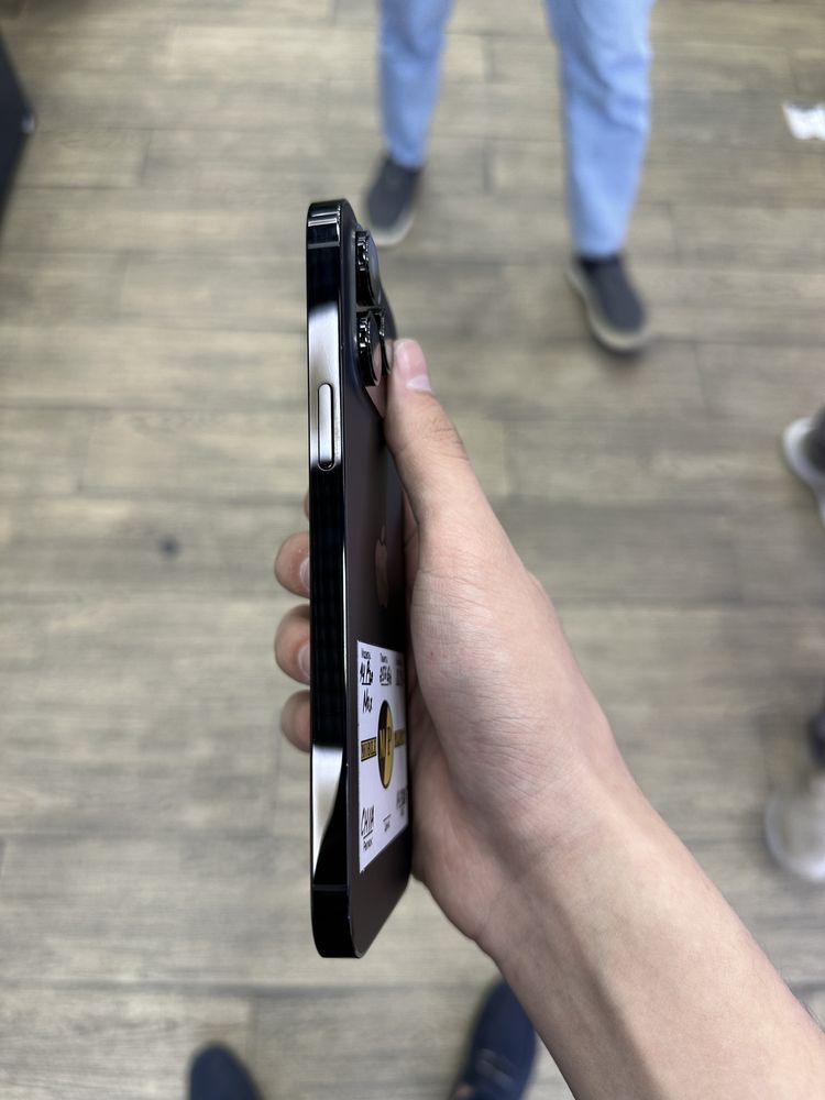 Iphone 14 ProMax nasiya savdo bor