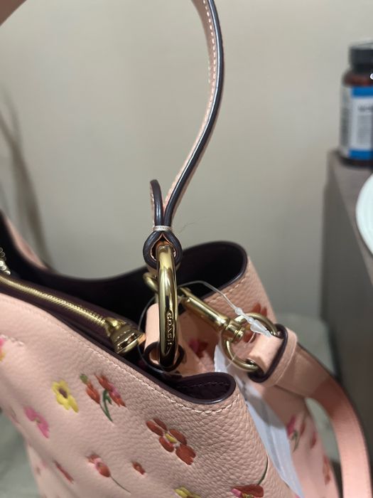 Оригинална лимитирана  дамска чанта Coach