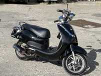 Scuter Grand Retro Sym Allo