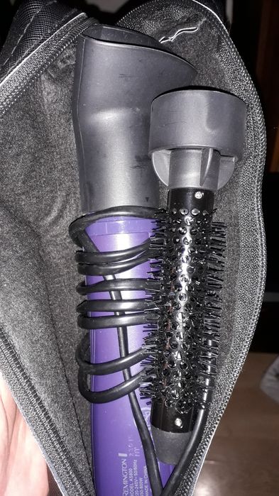Aparat cosmetic perie ondulare Remington ca noua