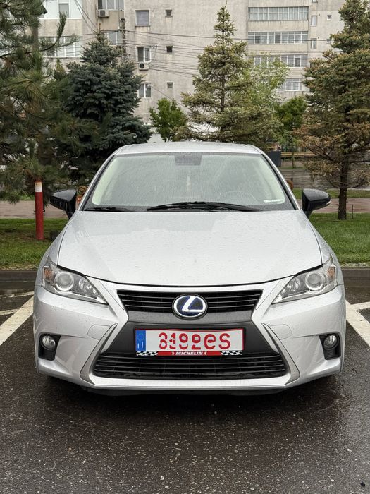 Lexus CT200h 2015