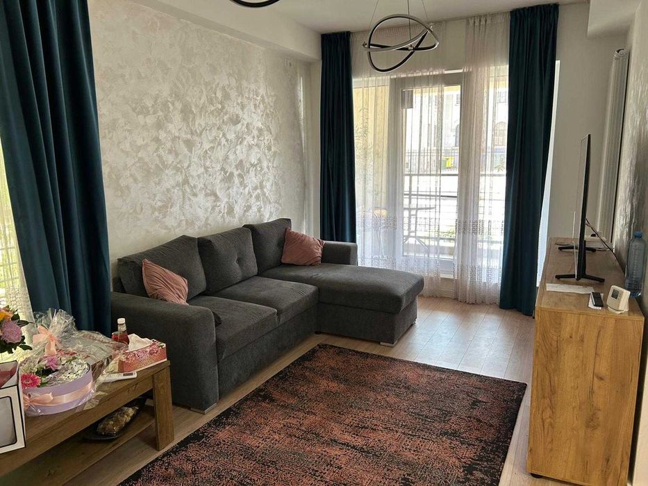 inchiriez apart cu 2 camere