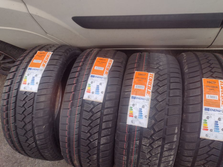 Нови 245/40/19 Torque TQ022 dot2424