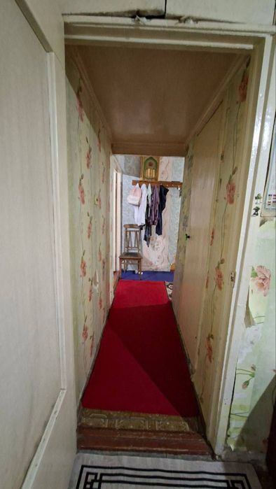 Ахмад Югнакий 1/2/5 балкон 2х6
1²/2/5 общ пл 46м² 
Балкон 2х6 не торец