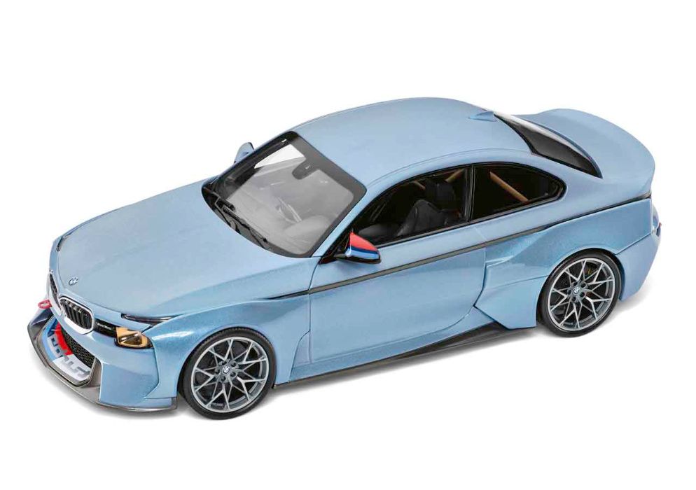 Macheta originala Bmw 2002 Hommage Blue scara 1:18