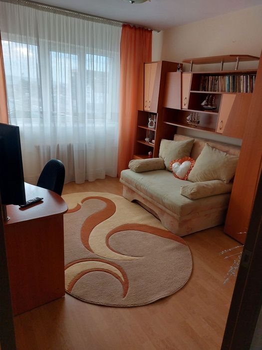Apartament de inchiriat