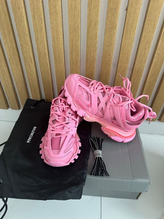 Vand Balenciaga Track roz