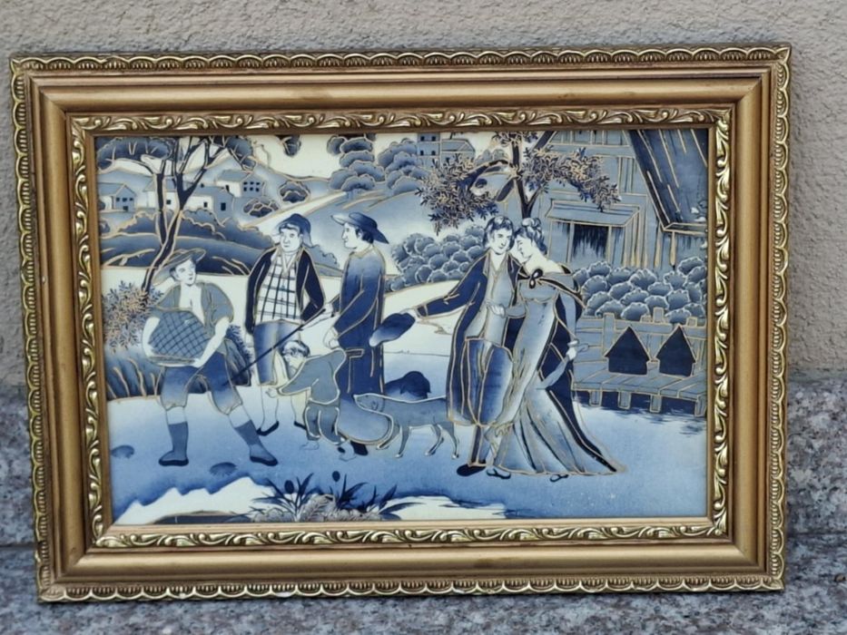 Tablouri pictate manual pe portelan