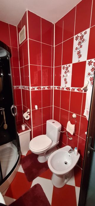 Vand apartament 2 camere zona CAM