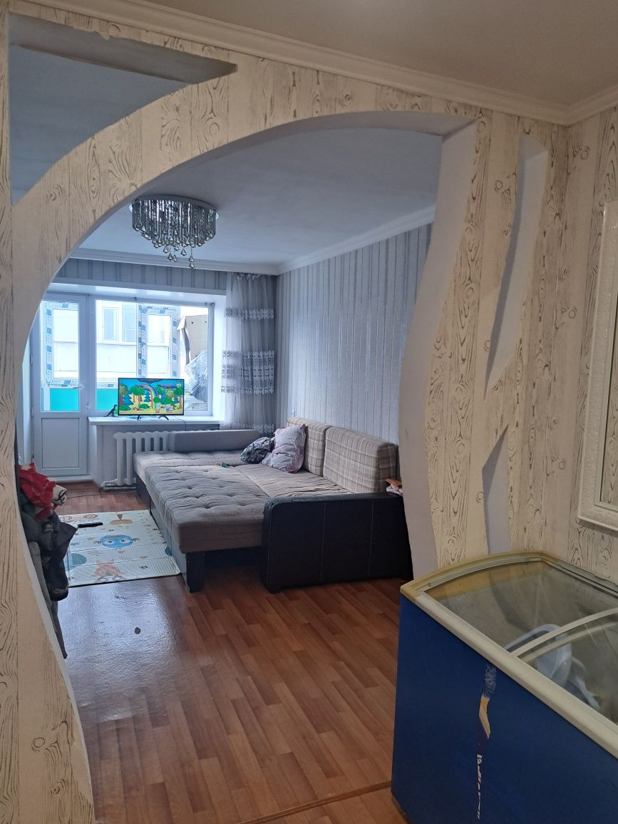 Продам 3х  комнатную  квартиру в районе  Крылечко