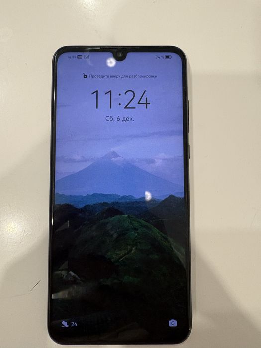 Продам срочно Huawei p30 lite